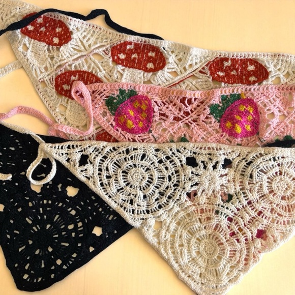 Hand Knitted 4 Head Scarf Set - Black, Cream, Pink Strawberry Cream Mushroom - Picture 1 of 17